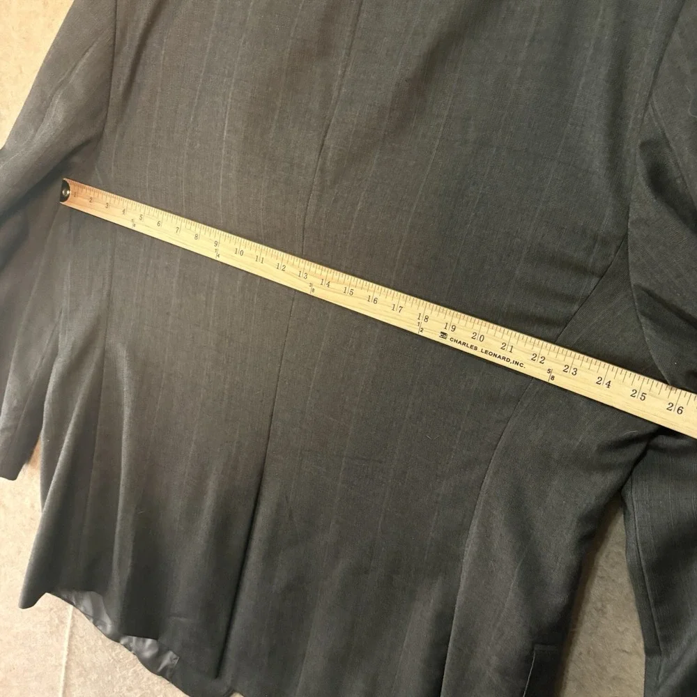Jos A Bank Wool Suit Men 50R (52